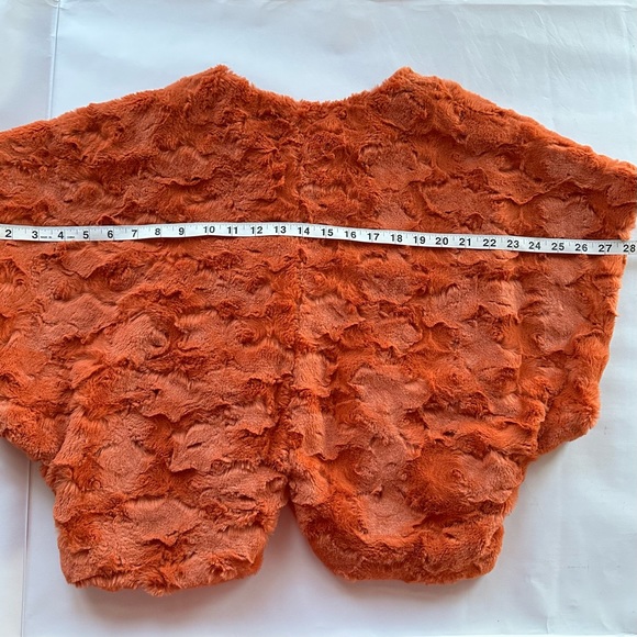 HOMMAGE FROM LOS ANGELES FAUX FUR CROPPED BURNT ORANGE RUST CAPLET JACKET. Sz MP - Picture 7 of 10